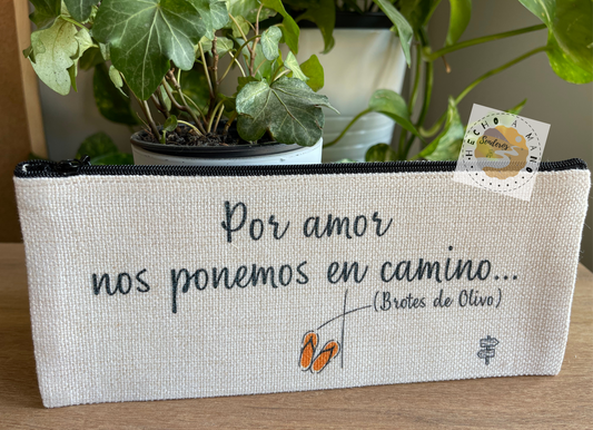 Estuche Símil Lino "Por amor nos ponemos en camino"