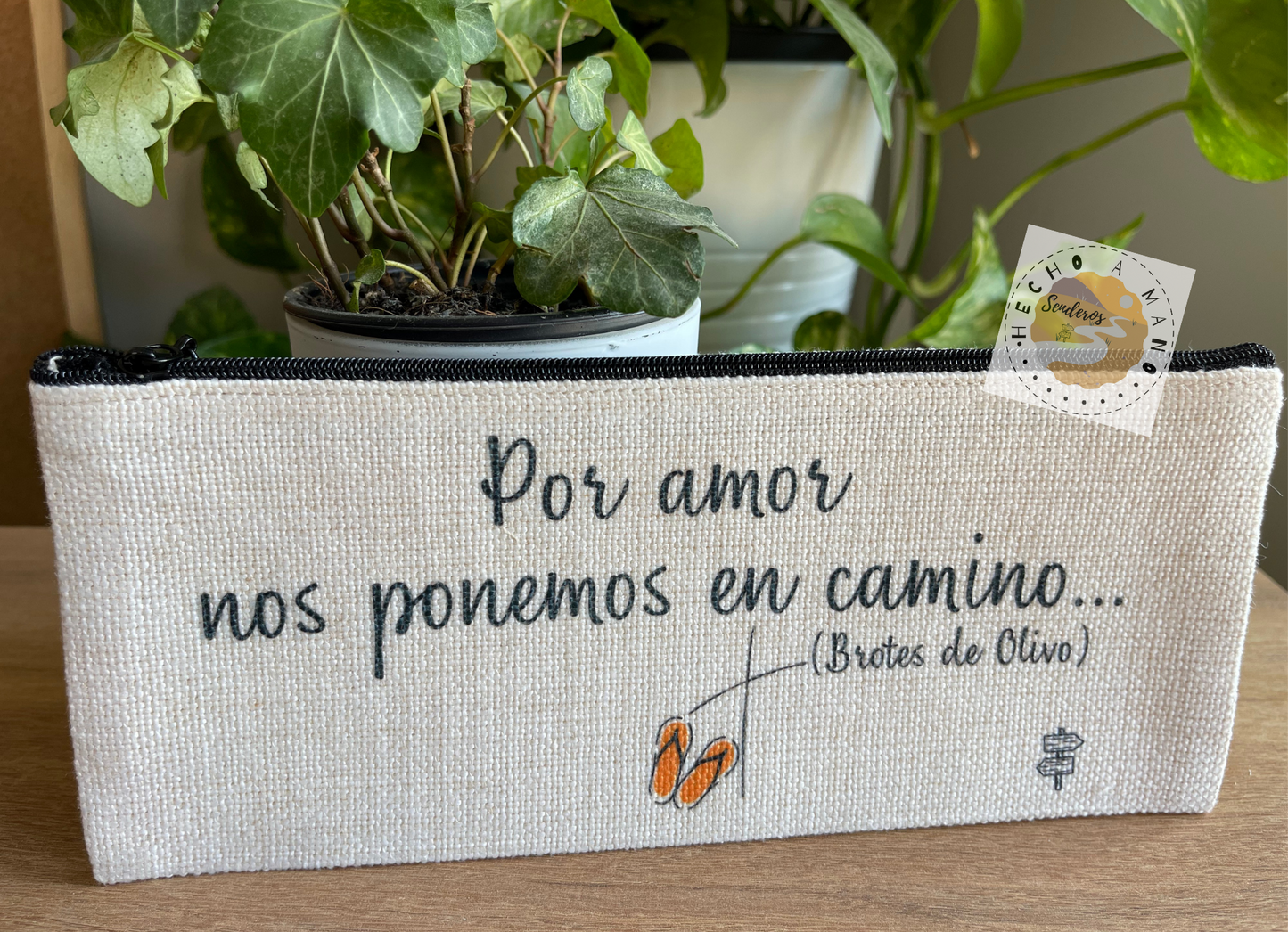 Estuche Símil Lino "Por amor nos ponemos en camino"