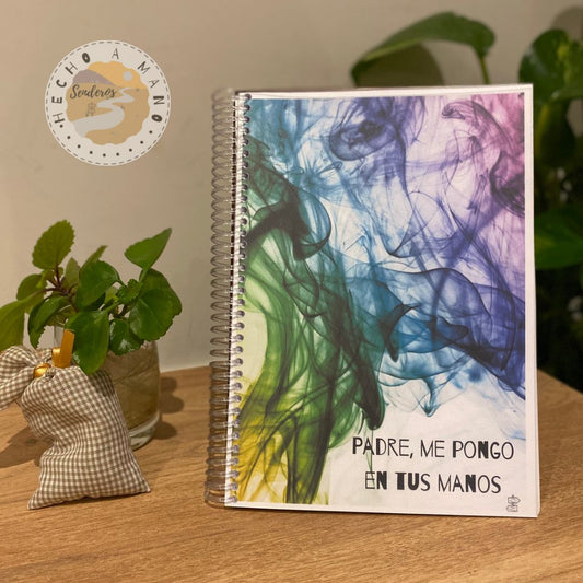 Libreta personalizada "Padre me pongo en tus manos"