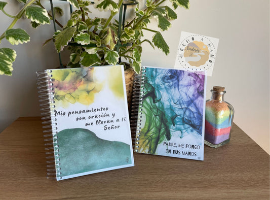 Libreta "Padre me pongo en tus manos" y "Mis pensamientos son oración y me llevan a ti Señor"