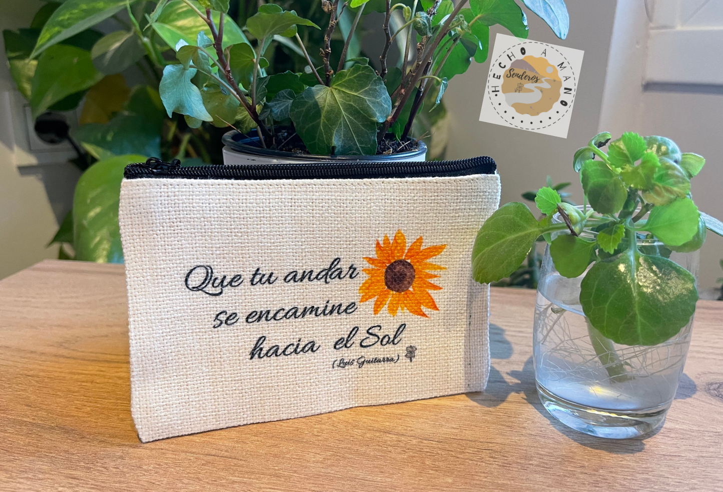 Monedero "Que tu andar se encamine hacia el sol"