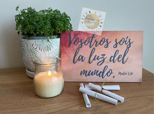 Lámina de madera DM "Vosotros sois la luz del mundo"